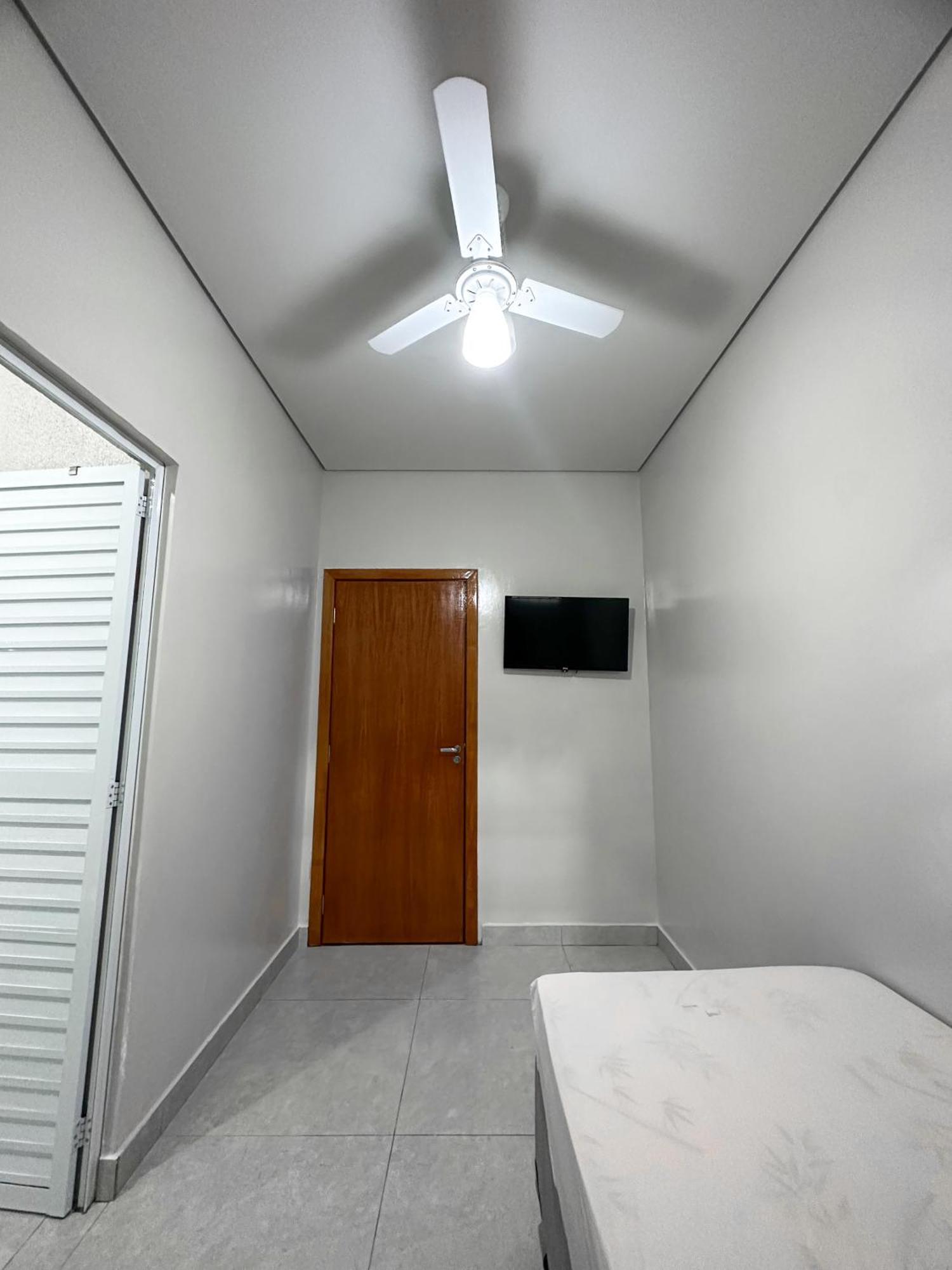 Spot Hotel E Pousada Uberlândia Eksteriør billede